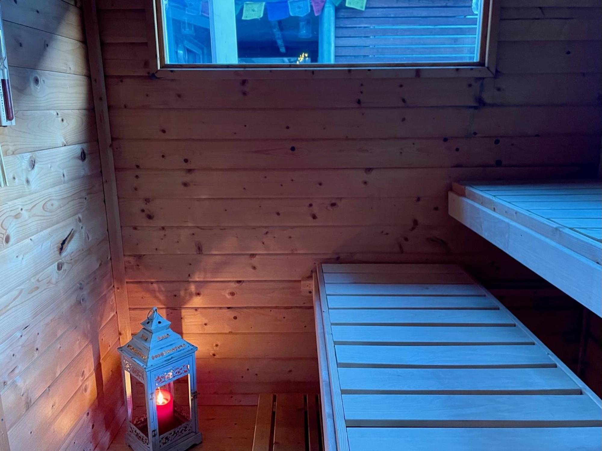 Modernes Holzhaus Im Skandinavischen Stil Mit Sauna, Garten Und 2 Katzen Norderstedt Bagian luar foto