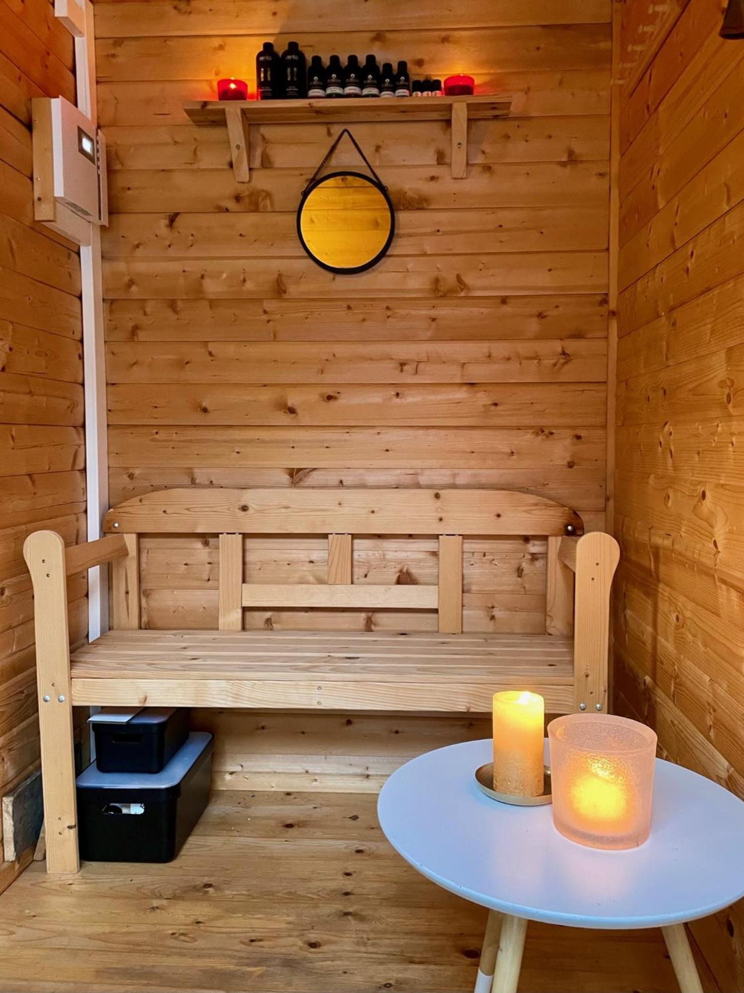 Modernes Holzhaus Im Skandinavischen Stil Mit Sauna, Garten Und 2 Katzen Norderstedt Bagian luar foto